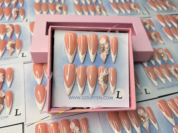 Classic Glam Floral French Tip Short Stiletto 30mm Length Handmade Nail 10 Pieces